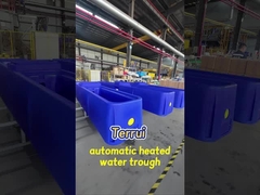 自動制御の青い家畜用水タンク 重用ポリエチレン飲料槽